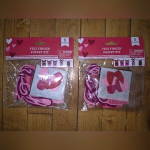 Valentines Felt Finger Puppet Kit 2 Pks